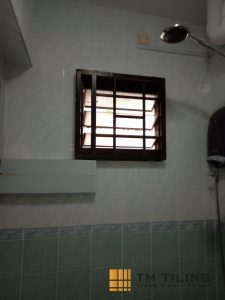 bathroom-renovation-overlaying-toilet-tile-replace-toilet-bowl-paint-tm-tiling-singapore-hdb-tiong-bahru-2_wm